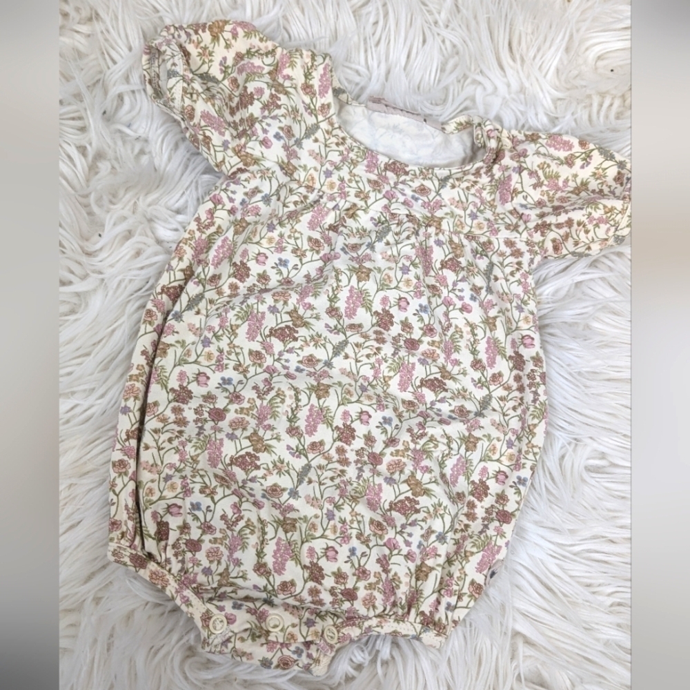 Wheat Floral Vilja Baby Jumpsuit